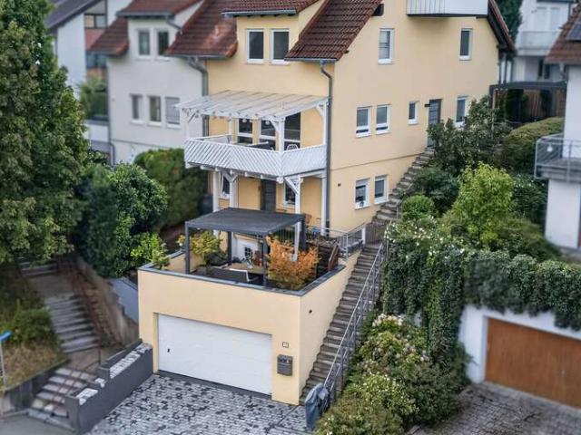 Haus zum Kaufen in Niefern Öschelbronn 739.000,00 EUR 179 m²