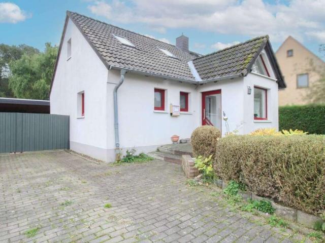 Haus zum Kaufen in Nienstädt 259.000,00 EUR 129 m²
