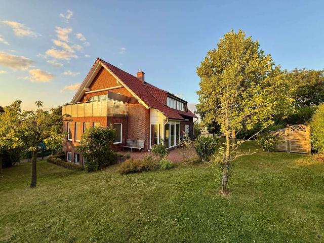 Haus zum Kaufen in Nienstädt 395.000,00 EUR 240 m²