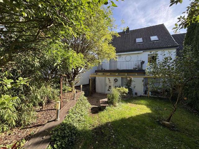 Haus zum Kaufen in Nümbrecht 299.000,00 EUR 125.16 m²