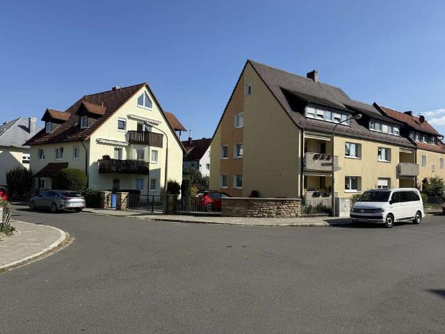 Haus zum Kaufen in Nürnberg 1.450.000,00 EUR 643 m²