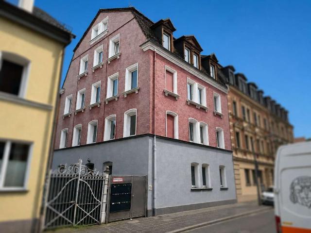 Haus zum Kaufen in Nürnberg 1.690.000,00 EUR 458 m²