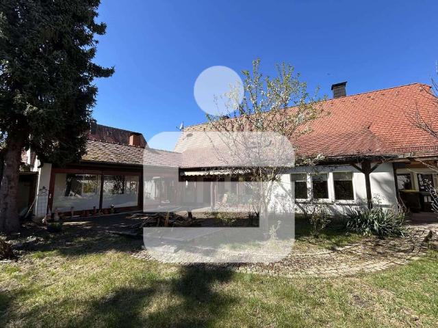 Haus zum Kaufen in Nürnberg 1.090.000,00 EUR 185 m²