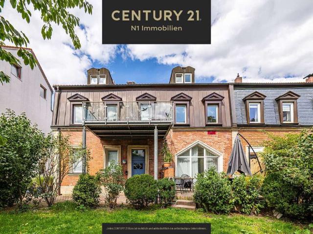 Haus zum Kaufen in Nürnberg 1.349.000,00 EUR 320 m²