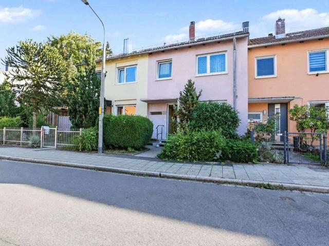 Haus zum Kaufen in Nürnberg 349.000,00 EUR 80.91 m²