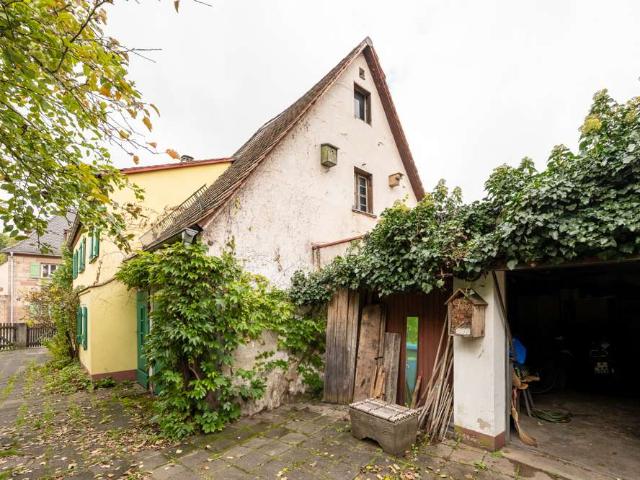 Haus zum Kaufen in Nürnberg 385.000,00 EUR 176 m²