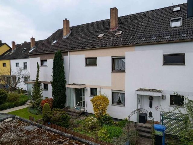 Haus zum Kaufen in Nürnberg 390.000,00 EUR 139.08 m²