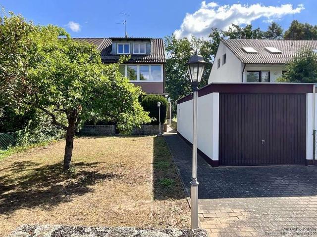 Haus zum Kaufen in Nürnberg 465.000,00 EUR 149.39 m²