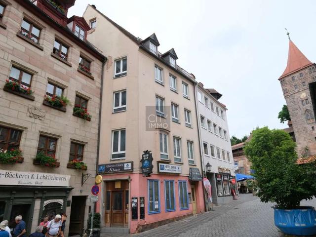 Haus zum Kaufen in Nürnberg 675.000,00 EUR 240 m²