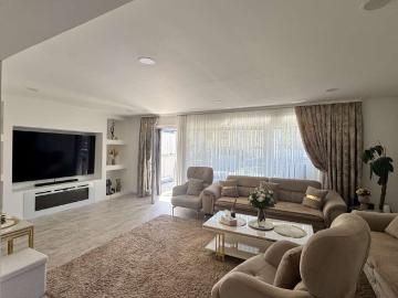 Haus zum Kaufen in Nürnberg 769.000,00 EUR 241 m²