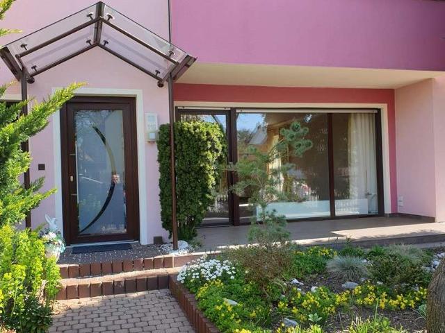 Haus zum Kaufen in Nürnberg 844.000,00 EUR 144 m²