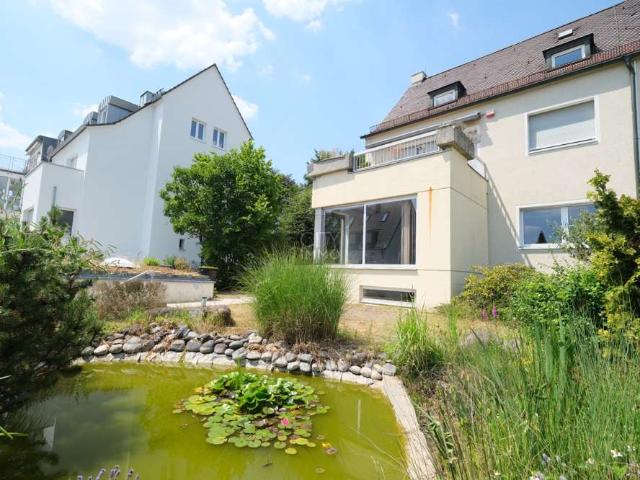 Haus zum Kaufen in Nürnberg 860.000,00 EUR 210 m²