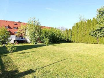 Haus zum Kaufen in Nürnberg 979.000,00 EUR 307.9 m²