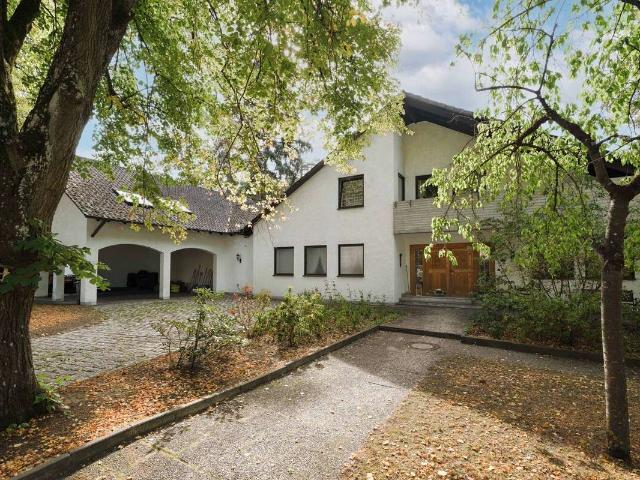 Haus zum Kaufen in Nürnberg Reichelsdorfer Keller 1.999.000,00 EUR 443 m²