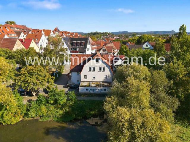 Haus zum Kaufen in Nürtingen 749.000,00 EUR 243.04 m²