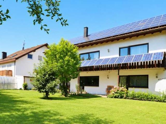 Haus zum Kaufen in Nürtingen 980.000,00 EUR 268.3 m²