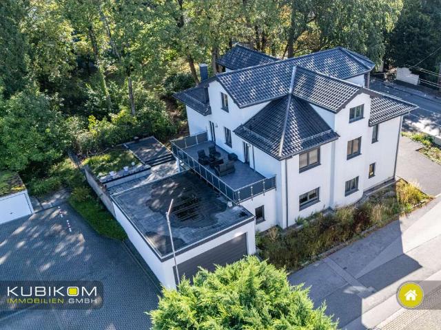 Haus zum Kaufen in Solingen 1.250.000,00 EUR 382.26 m²