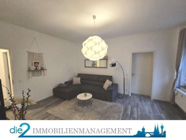 Haus zum Kaufen in Solingen 315.000,00 EUR 205 m²