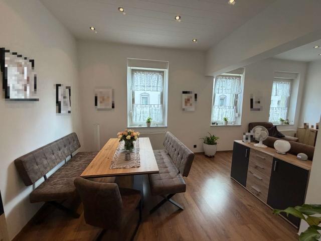 Haus zum Kaufen in Solingen 341.200,00 EUR 117.28 m²