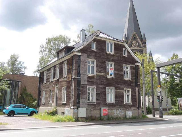 Haus zum Kaufen in Solingen 395.000,00 EUR 287 m²