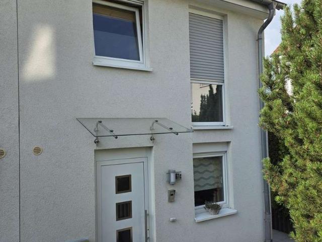 Haus zum Kaufen in Solingen 390.000,00 EUR 112 m²