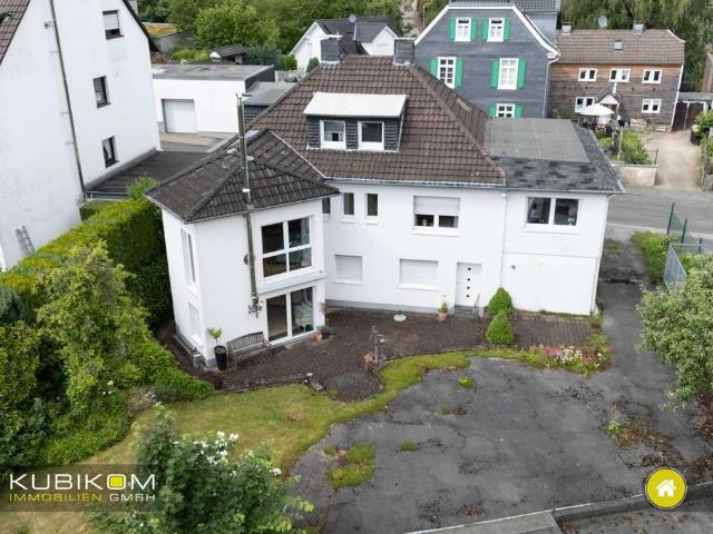 Haus zum Kaufen in Solingen 449.000,00 EUR 192.8 m²