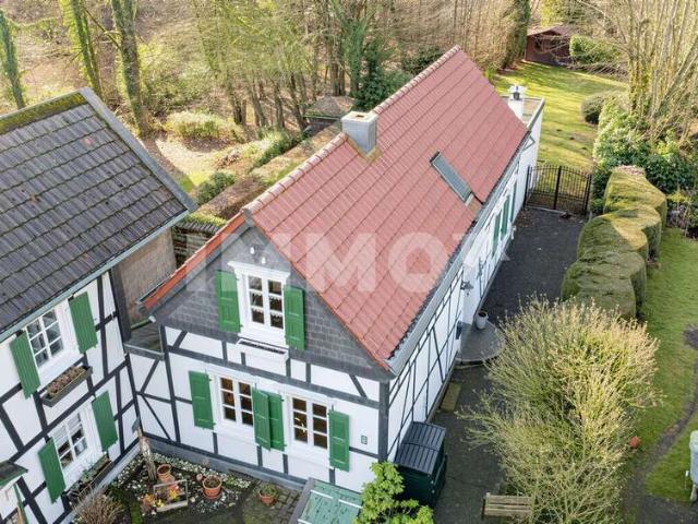 Haus zum Kaufen in Solingen 459.000,00 EUR 123 m²