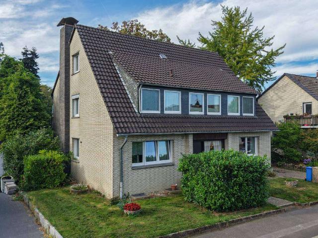 Haus zum Kaufen in Solingen 639.990,00 EUR 208.4 m²