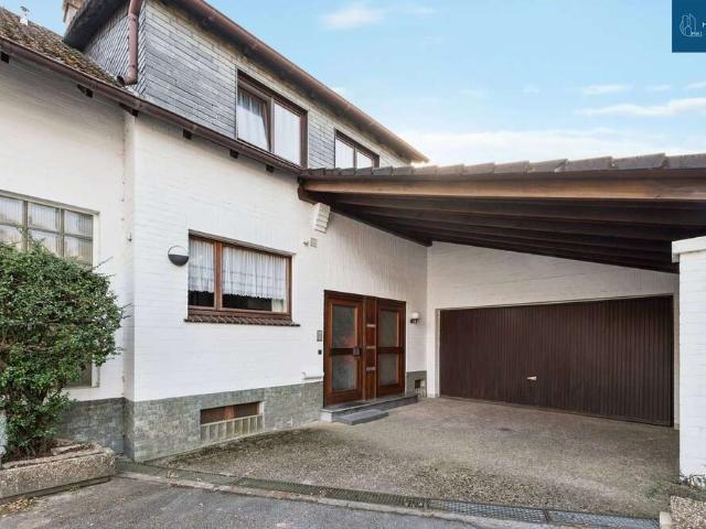 Haus zum Kaufen in Solingen 649.000,00 EUR 258 m²