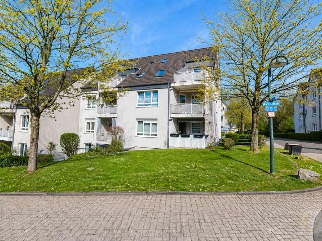 Haus zum Kaufen in Solingen 799.000,00 EUR 488.52 m²