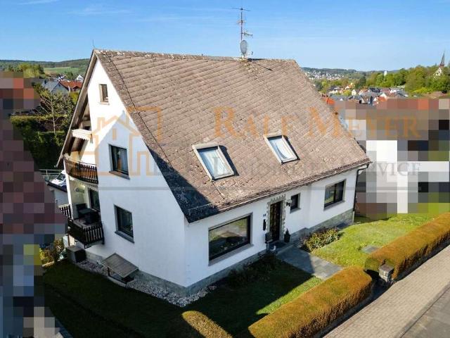 Haus zum Kaufen in Solms 398.500,00 EUR 235 m²