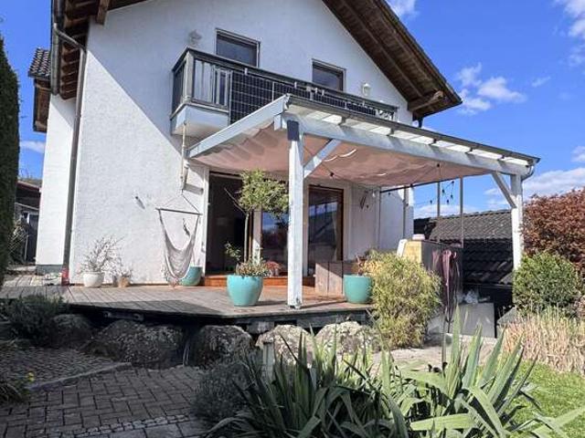 Haus zum Kaufen in Solms 485.000,00 EUR 165 m²