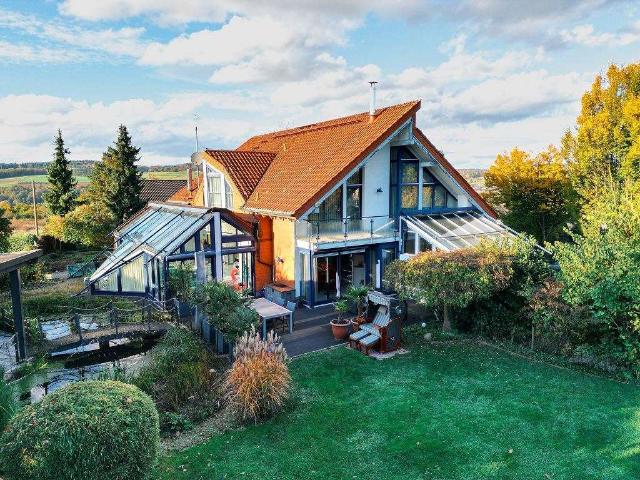 Haus zum Kaufen in Solms 795.000,00 EUR 301.24 m²