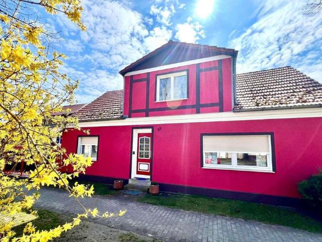 Haus zum Kaufen in Sommerfeld 439.000,00 EUR 134.37 m²