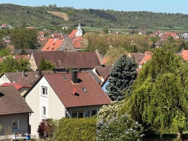 Haus zum Kaufen in Sommerhausen 799.000,00 EUR 180 m²