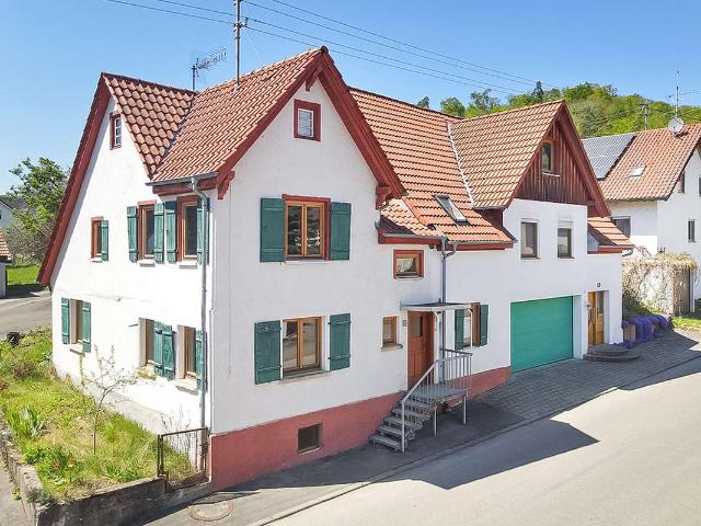 Haus zum Kaufen in Sonnenbühl Willmandingen 275.000,00 EUR 219.62 m²