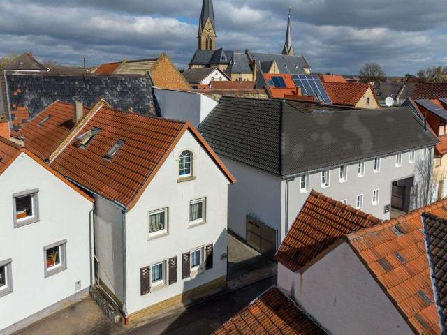 Haus zum Kaufen in Saulheim 499.000,00 EUR 209 m²