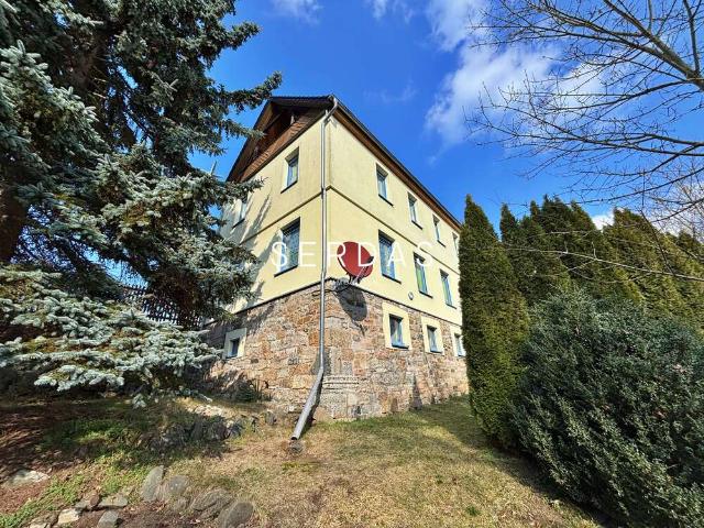 Haus zum Kaufen in Saalburg 439.000,00 EUR 216 m²