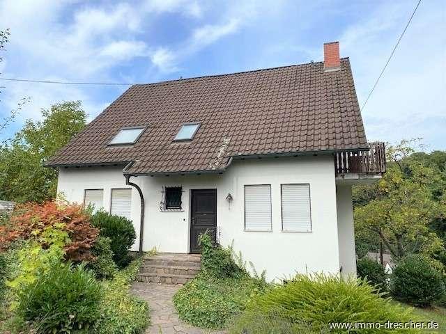 Haus zum Kaufen in Saarbrücken Fechingen 299.000,00 EUR 205 m²