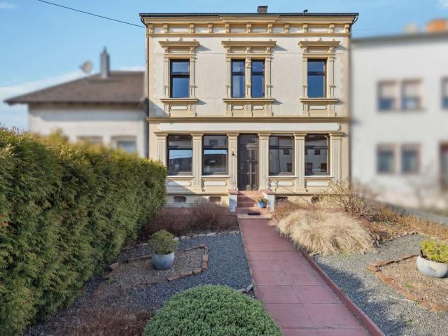 Haus zum Kaufen in Saarlouis 270.000,00 EUR 250 m²