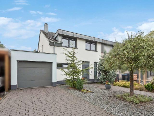 Haus zum Kaufen in Saarlouis 535.000,00 EUR 137 m²