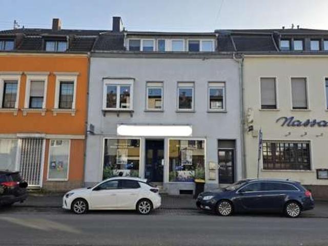 Haus zum Kaufen in Saarwellingen 299.000,00 EUR 167 m²