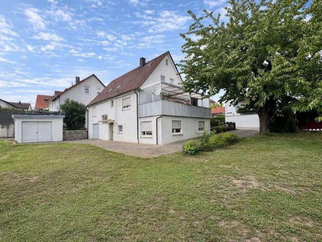 Haus zum Kaufen in Sachsenheim 448.000,00 EUR 208 m²
