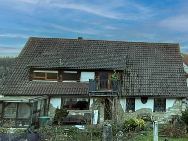 Haus zum Kaufen in Sachsenheim 479.000,00 EUR 255 m²