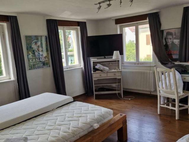 Haus zum Kaufen in Salem 499.000,00 EUR 300 m²
