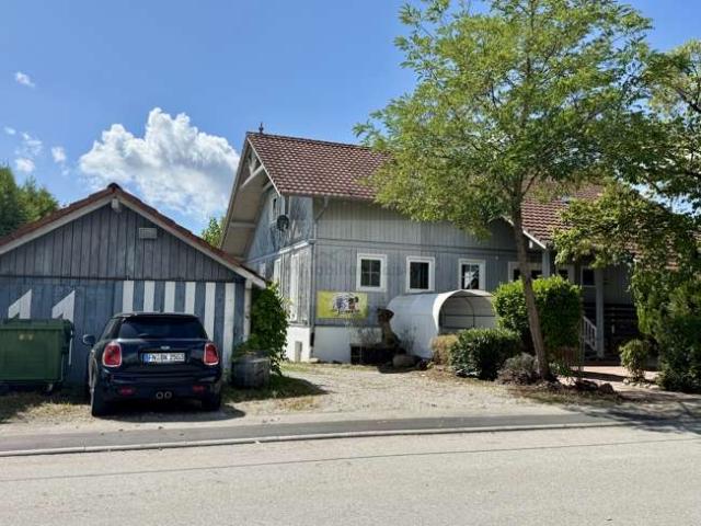 Haus zum Kaufen in Salem 620.000,00 EUR 214 m²