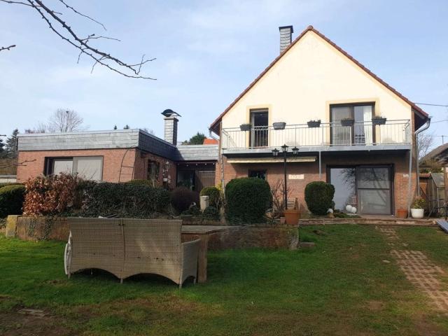 Haus zum Kaufen in Salm 439.000,00 EUR 220.4 m²
