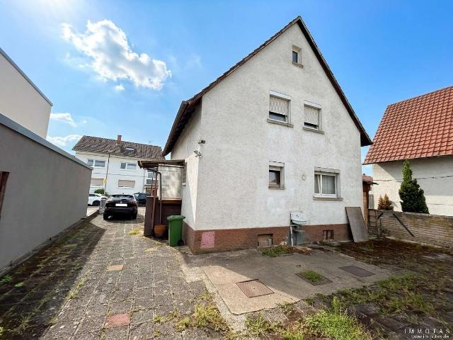 Haus zum Kaufen in Sandhausen 449.000,00 EUR 98.34 m²