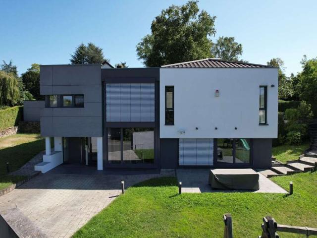 Haus zum Kaufen in Sankt Augustin 1.299.000,00 EUR 424.83 m²