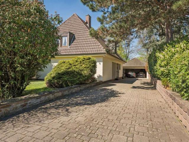 Haus zum Kaufen in Sankt Augustin 860.000,00 EUR 220 m²